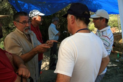 Pepe García dialogando con Fernando Sígler