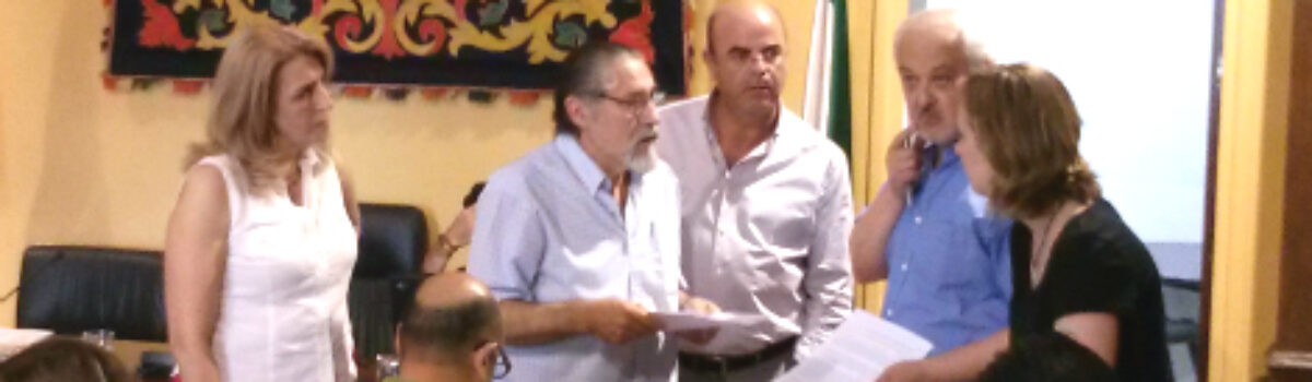 Unanimidad en el Ayuntamiento con respecto a días festivos, mantenimiento del Club de Empleo y la Bolsa de Empleo