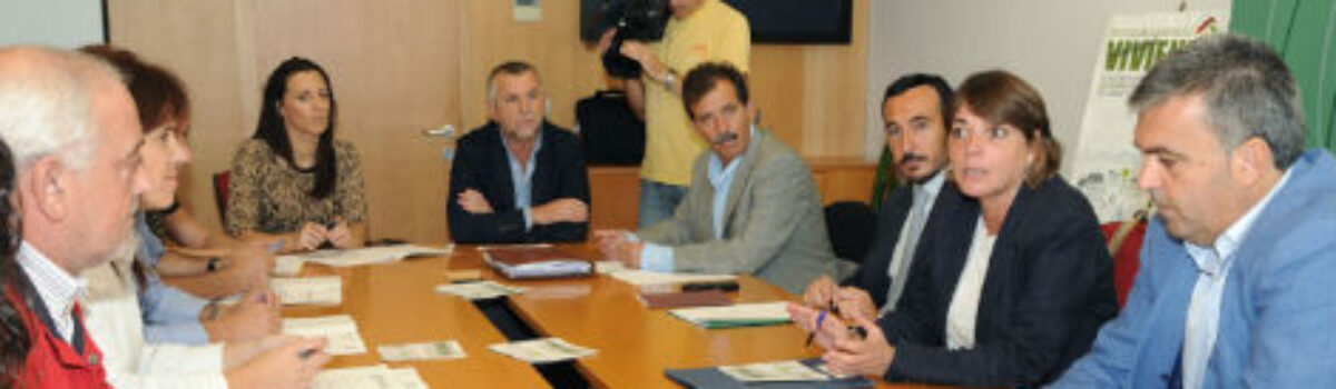 El Grupo Municipal de IULV-CA se congratula de la firma del convenio antidesahucios entre Ayuntamiento y Junta