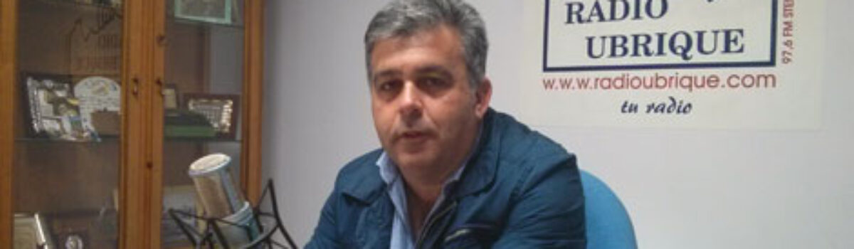 El candidato al Parlamento Andaluz Manuel Cárdenas interviene en Radio Ubrique