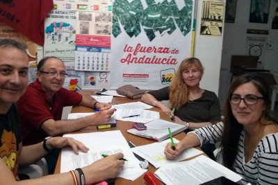 Trabajando en la Sede de IU